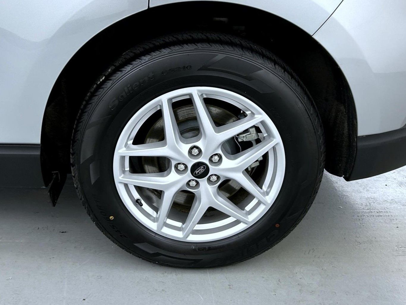 2024 Ford Edge SEL photo 21