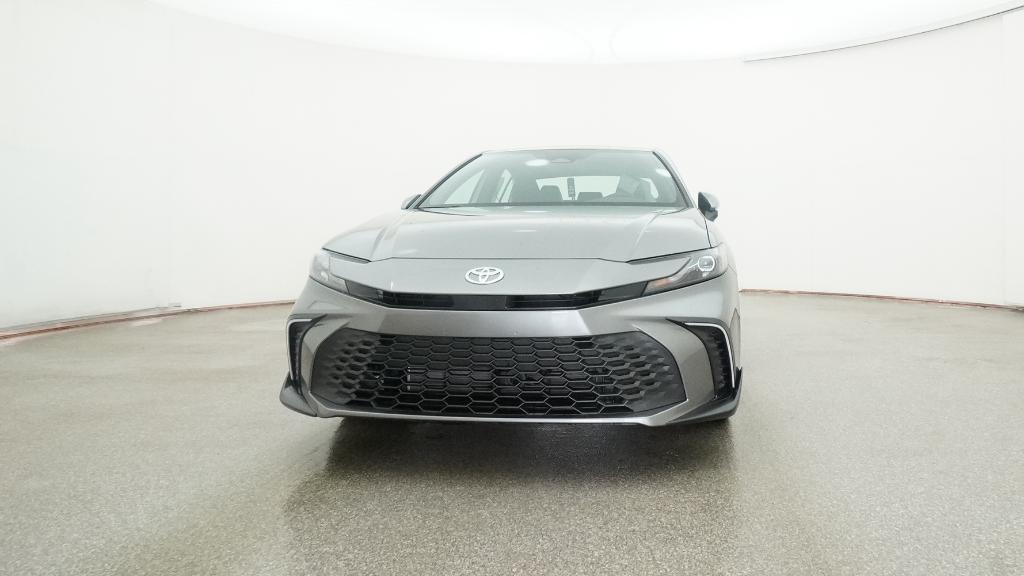 2025 Toyota Camry SE photo 15