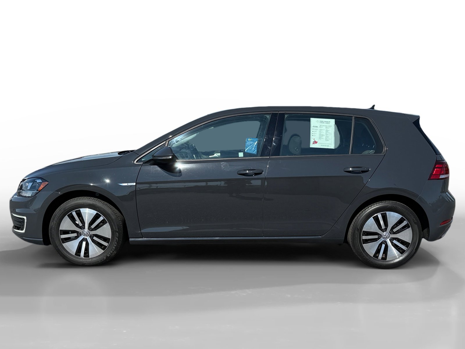 Certified 2019 Volkswagen e-Golf e-Golf SE with VIN WVWKR7AU9KW913929 for sale in San Jose, CA