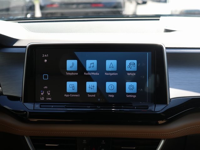 2024 Volkswagen Atlas Cross Sport SE Technology photo 9