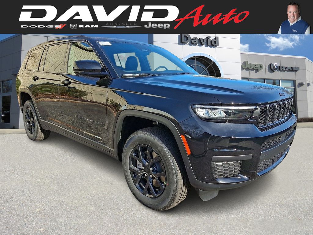 2025 Jeep Grand Cherokee L Altitude's photo