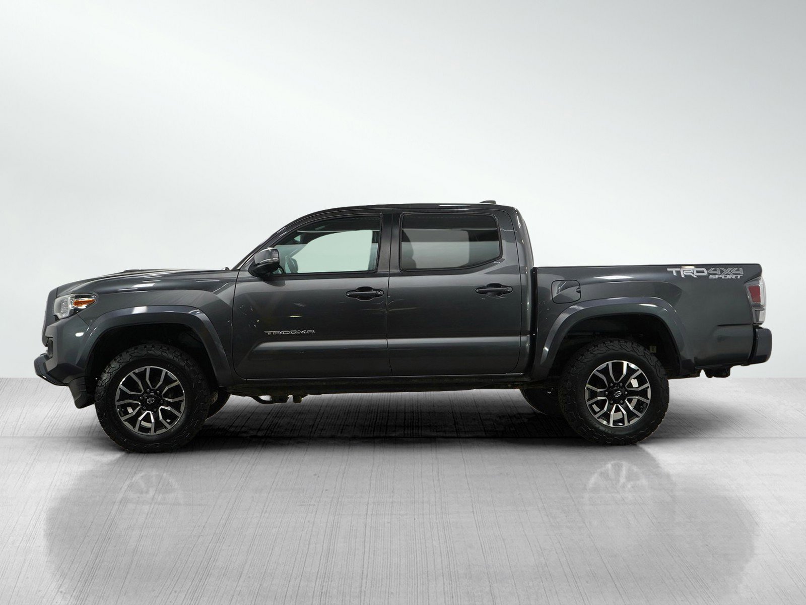 Used 2020 Toyota Tacoma TRD Sport with VIN 3TMCZ5AN3LM323437 for sale in Bloomington, Minnesota