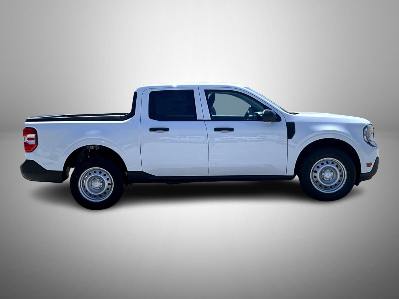 2025 Ford Maverick XL photo 4
