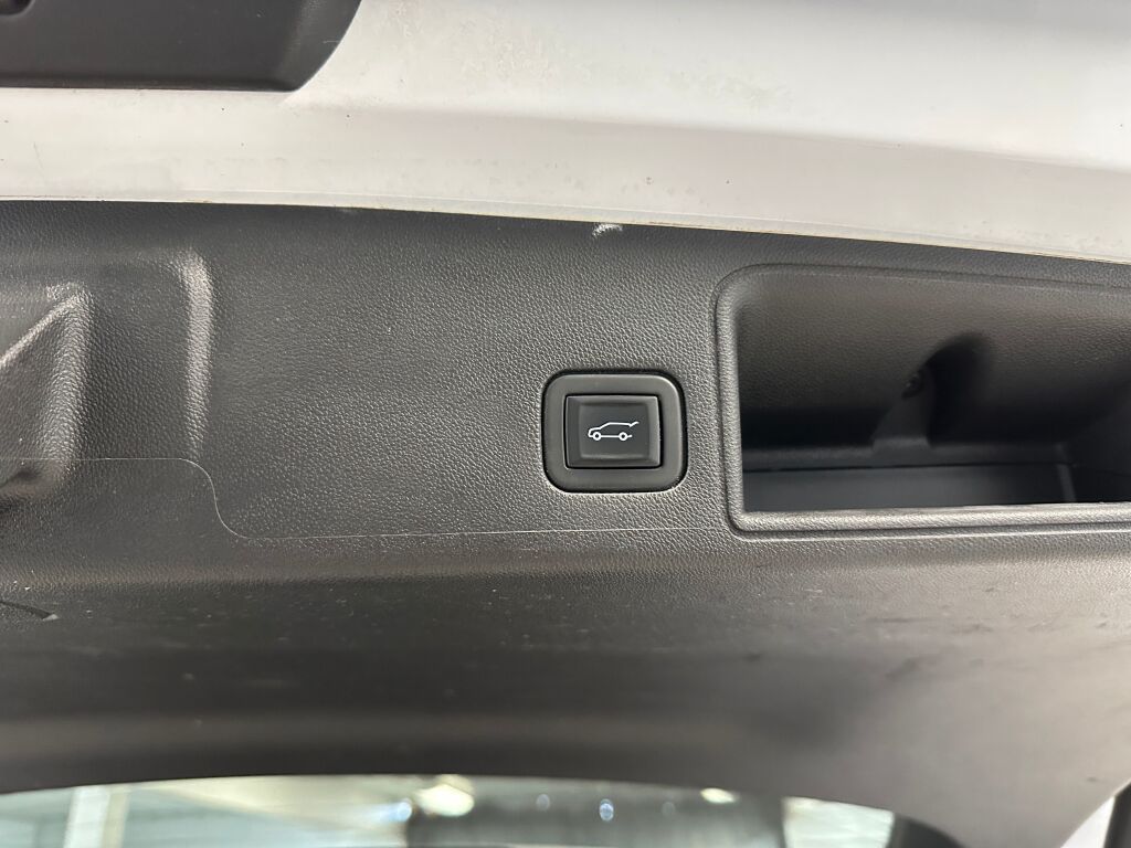 2023 Gmc Terrain SLE photo 5