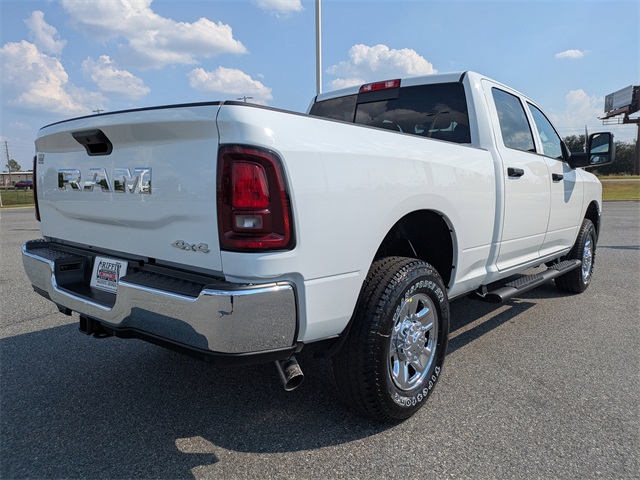 2026 Ram 3500 Tradesman photo 3
