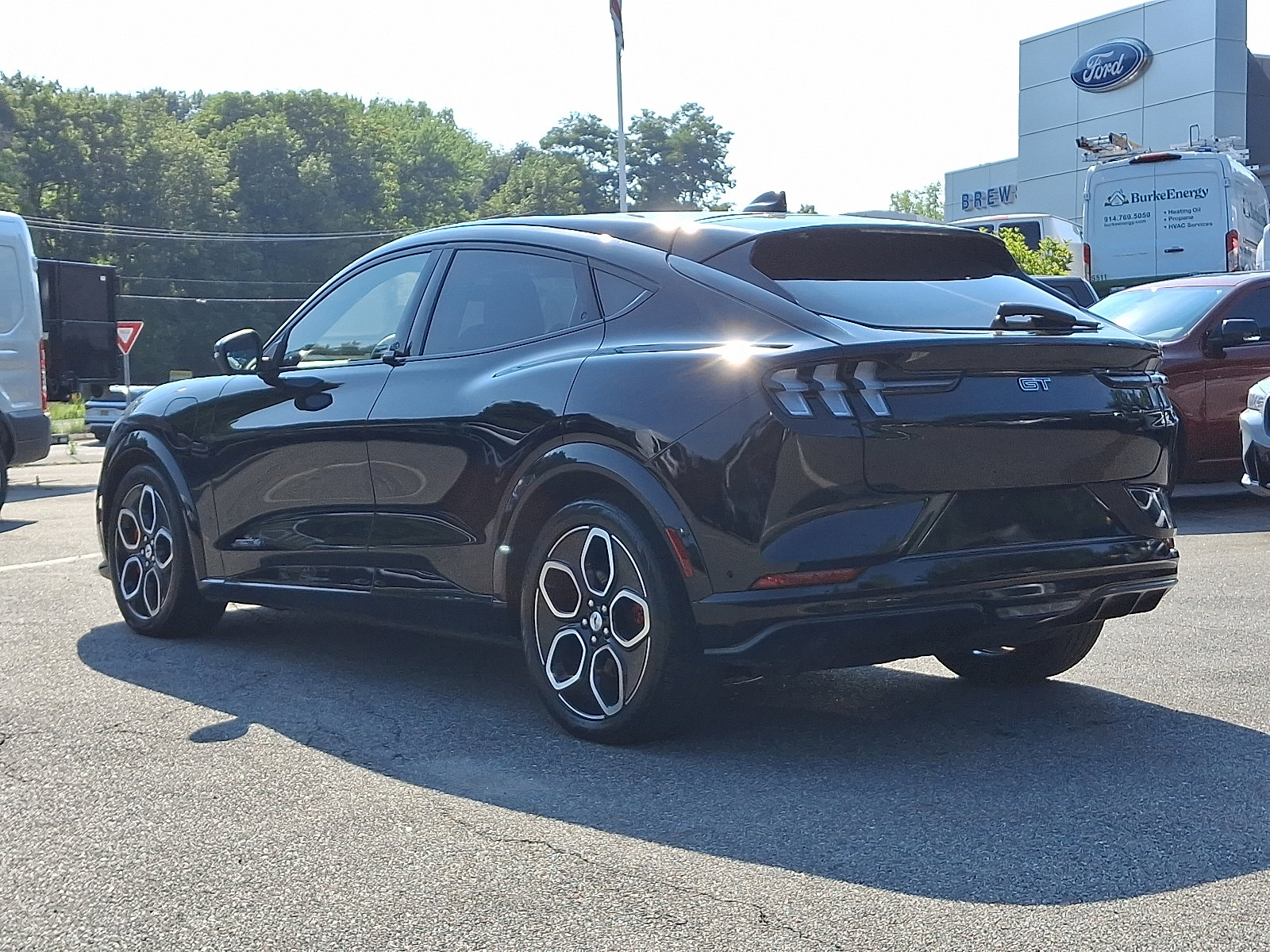 2022 Ford Mustang Mach-E GT photo 7