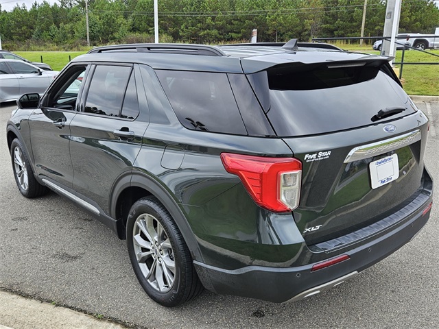 2022 Ford Explorer XLT photo 10