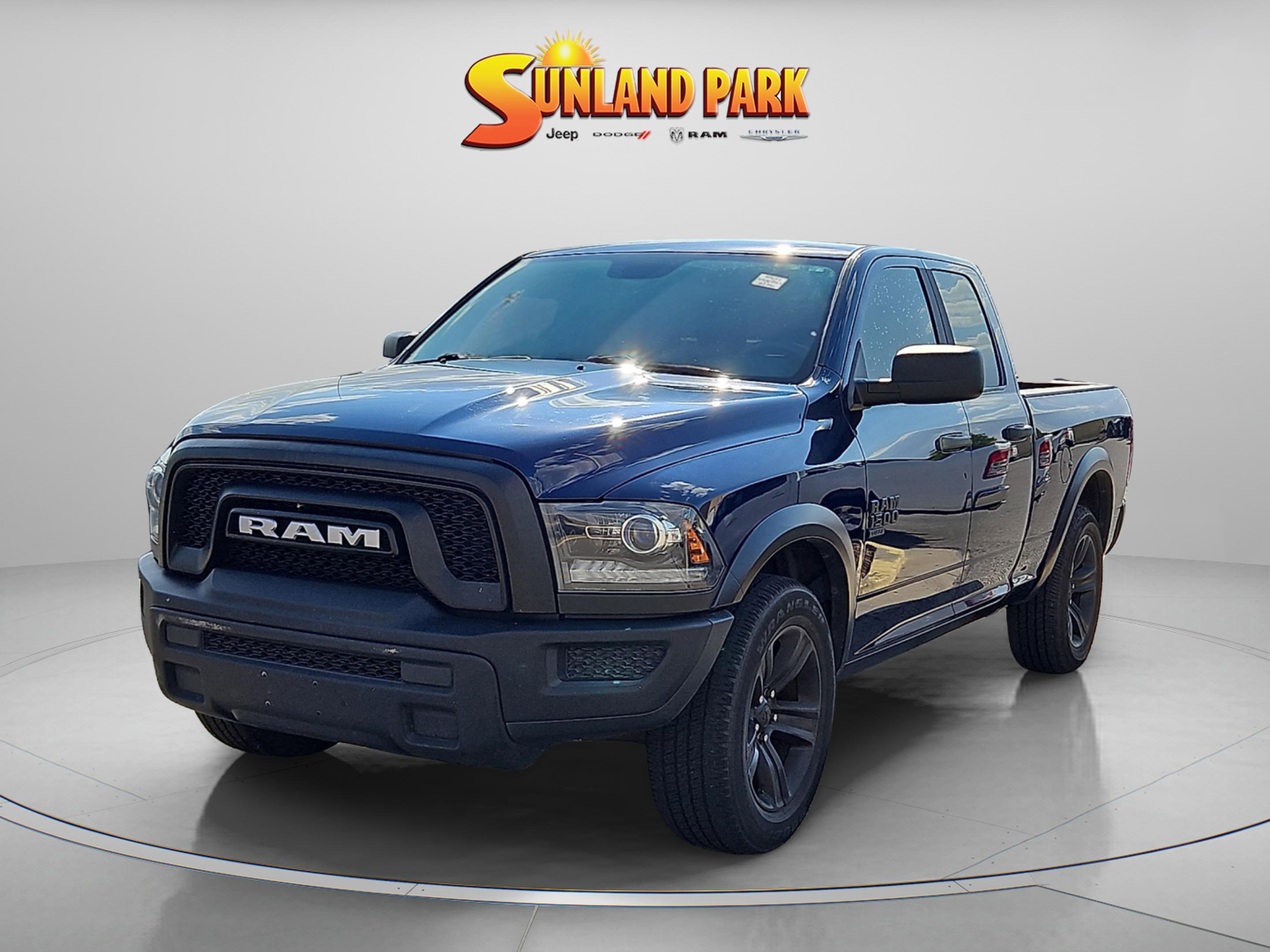 2022 Ram 1500 Classic Warlock photo 2