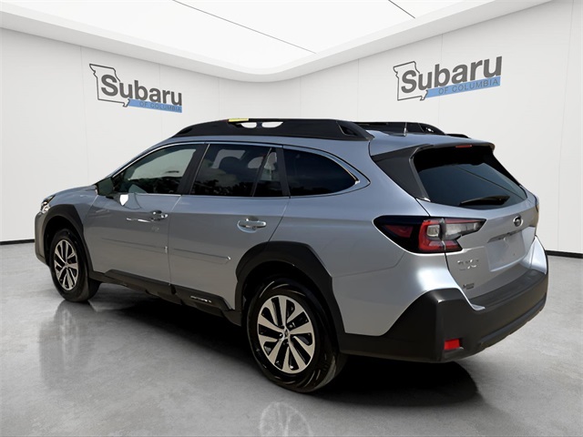 2025 Subaru Outback Premium photo 4