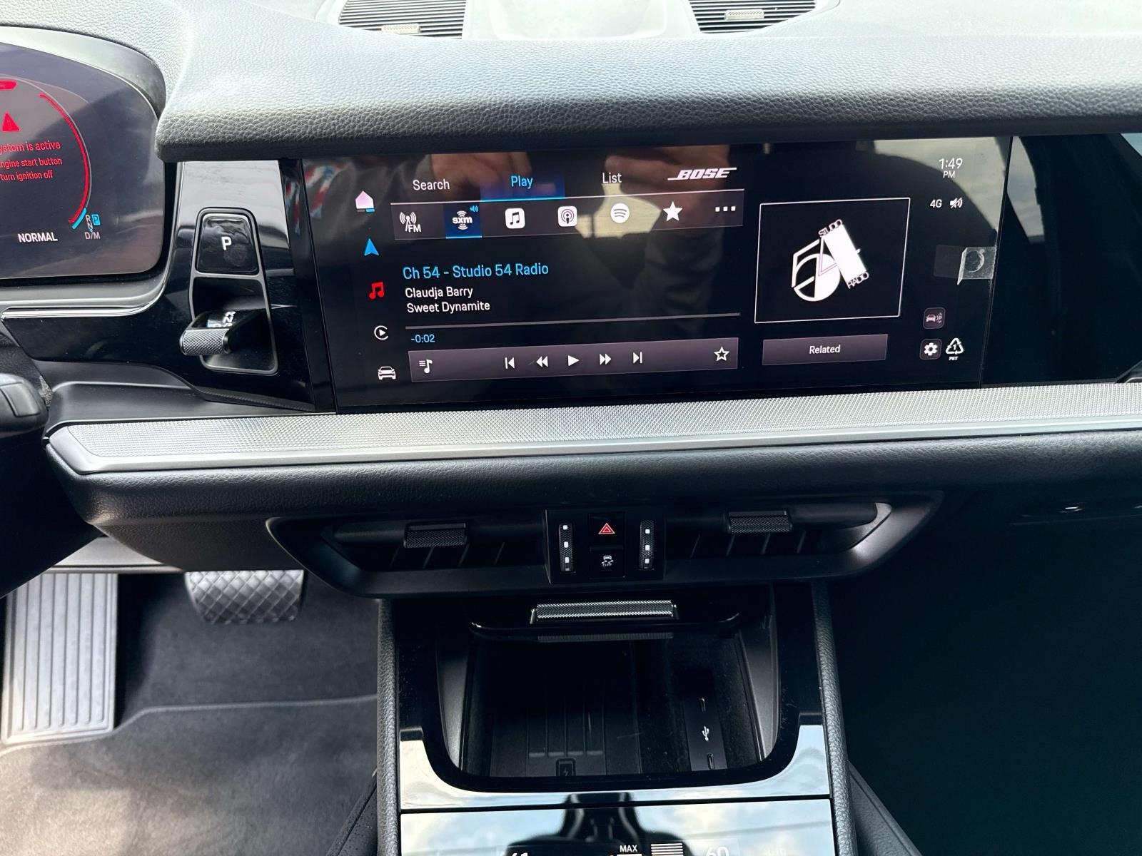 2024 Porsche Cayenne Base photo 27