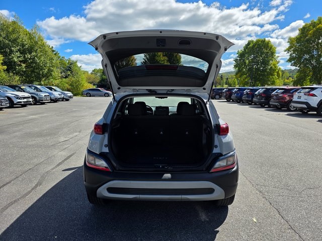 2023 Hyundai Kona SEL photo 8