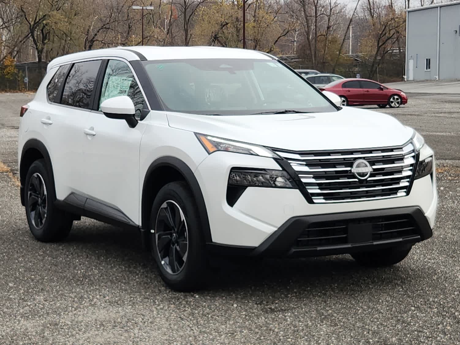 2026 Nissan Rogue SV photo 2