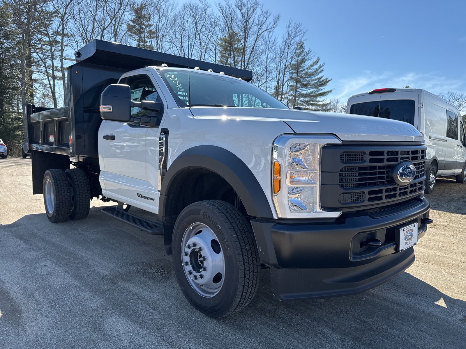 2025 Ford F-550 Super Duty Chassis Cab XL's photo