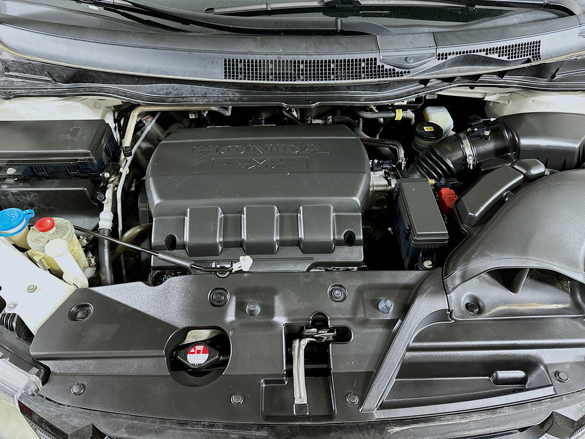 2014 Honda Odyssey Touring photo 29