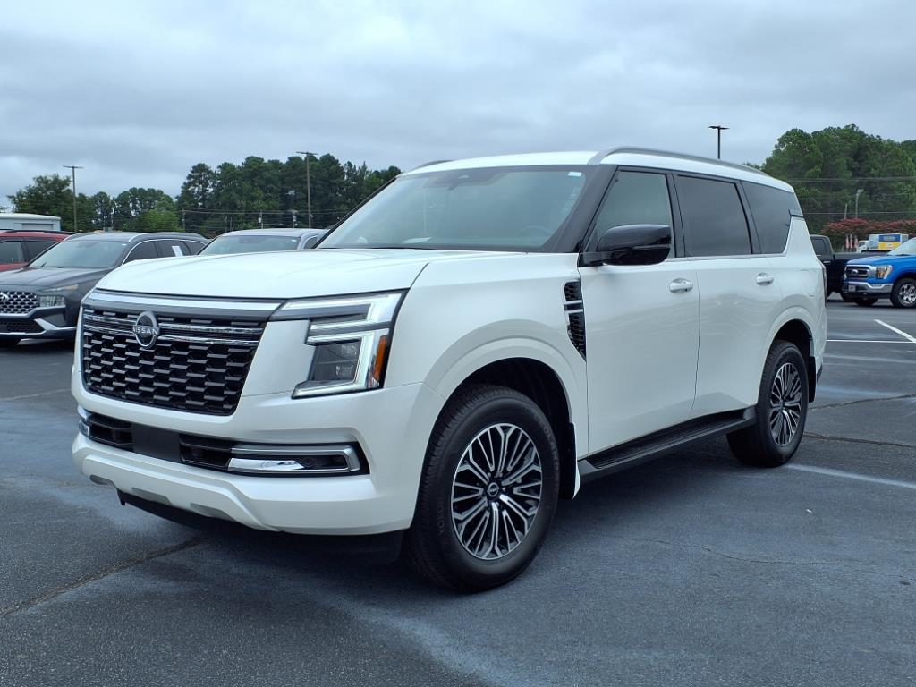 2025 Nissan Armada SL's photo