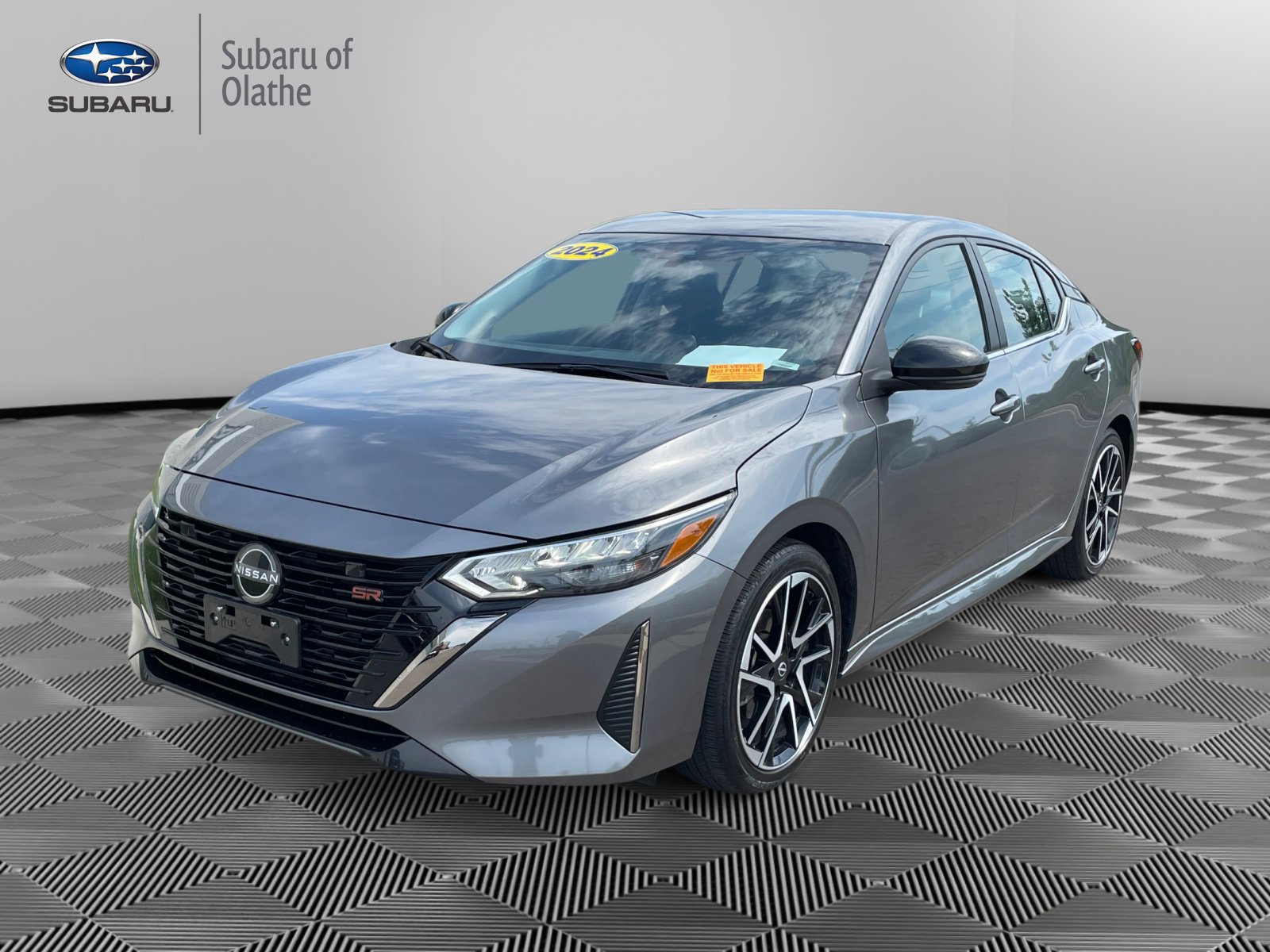 2024 Nissan Sentra SR photo 12