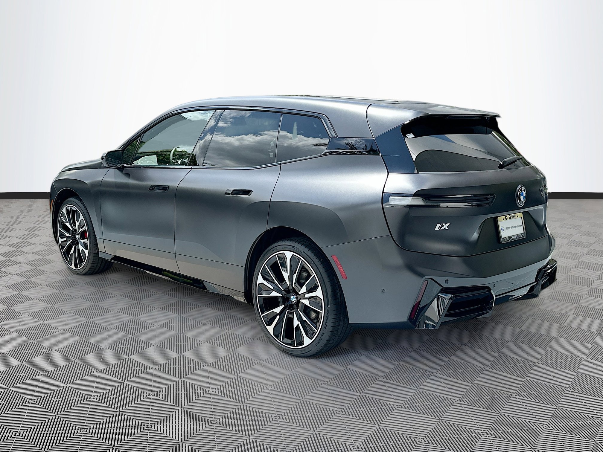 2026 Bmw iX photo 5
