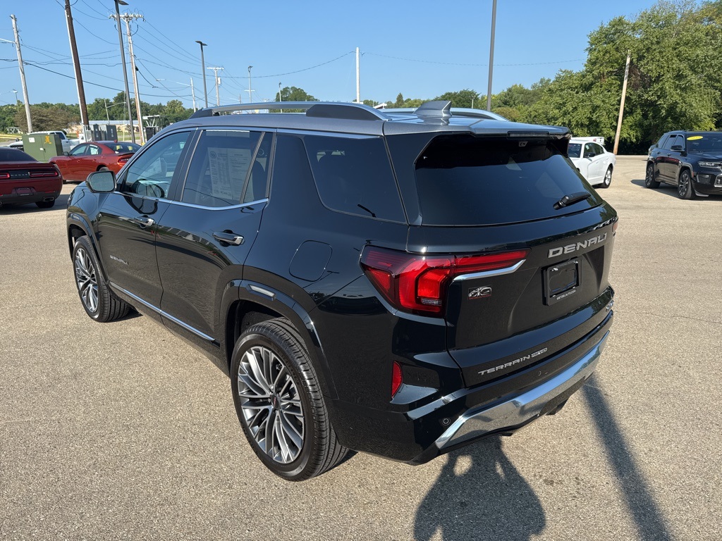 2026 Gmc Terrain Denali photo 3