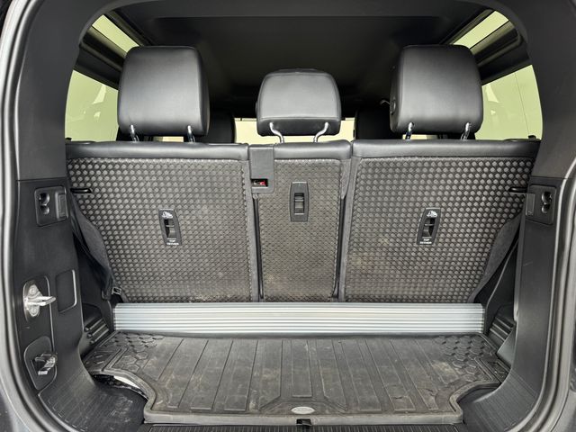2021 Land Rover Defender 90 X-Dynamic S photo 8