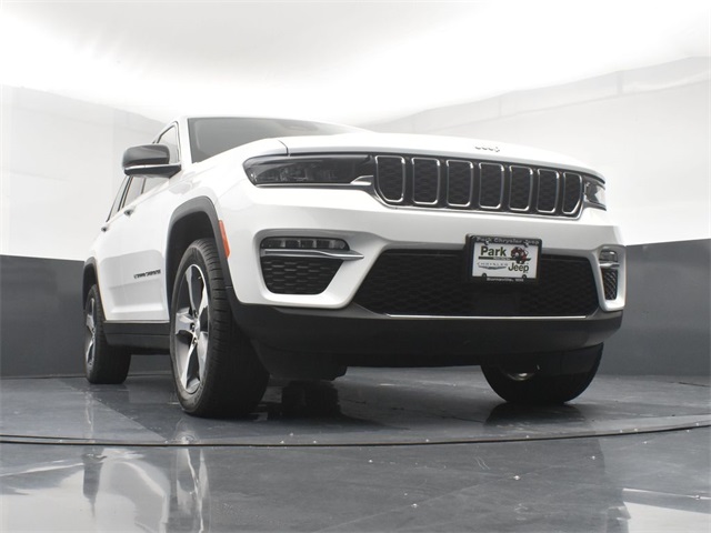 2023 Jeep Grand Cherokee Limited photo 18