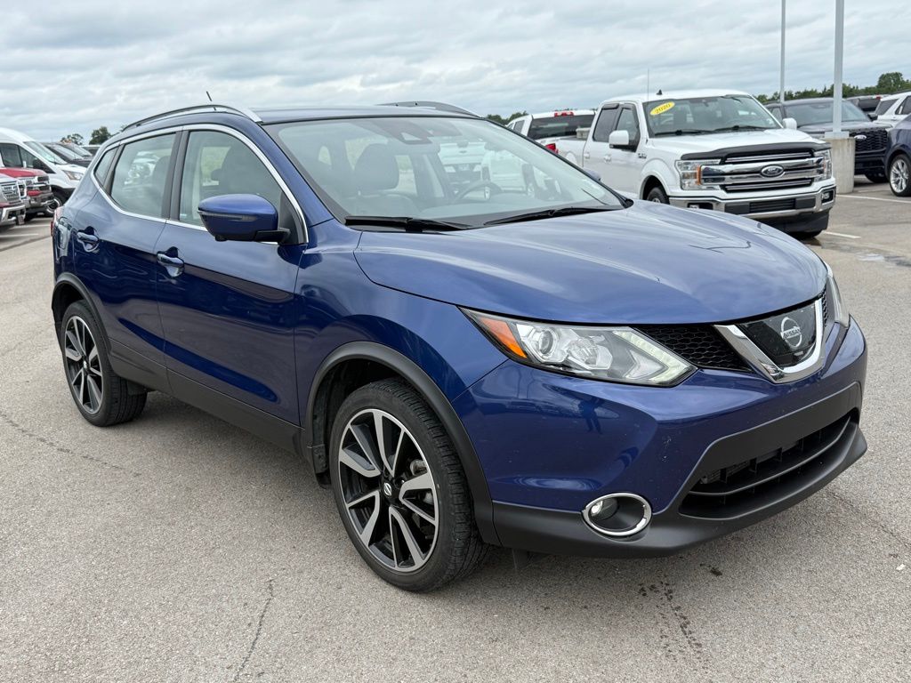 Used 2017 Nissan Rogue Sport SL with VIN JN1BJ1CR4HW100829 for sale in Shelbyville, TN