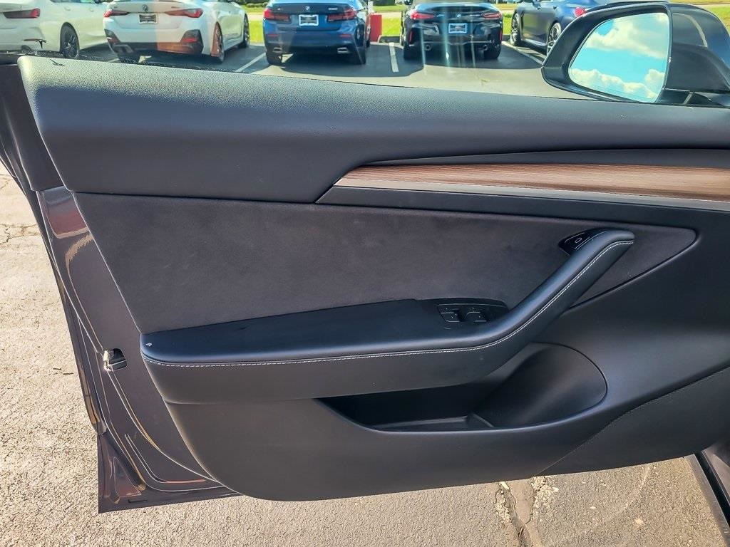2022 Tesla Model 3 Long Range photo 15