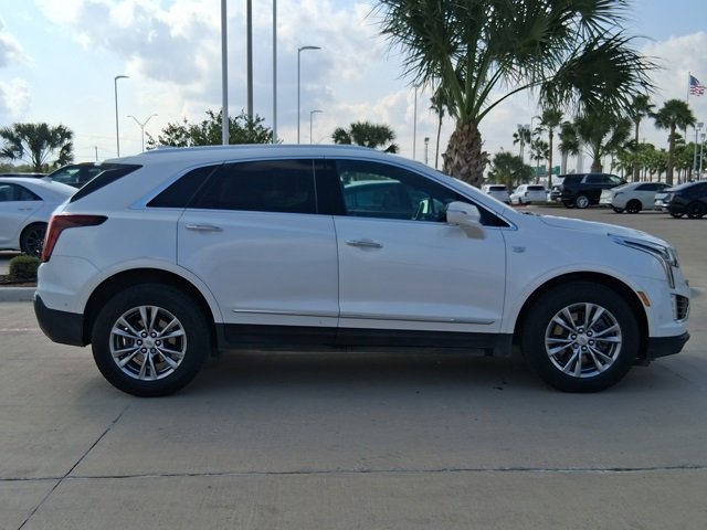 2021 Cadillac XT5 Premium Luxury photo 2