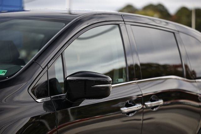 2024 Honda Odyssey Elite photo 3