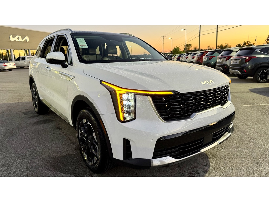 2026 Kia Sorento S's photo