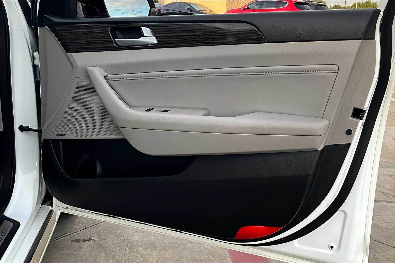 2015 Hyundai Sonata Limited photo 19
