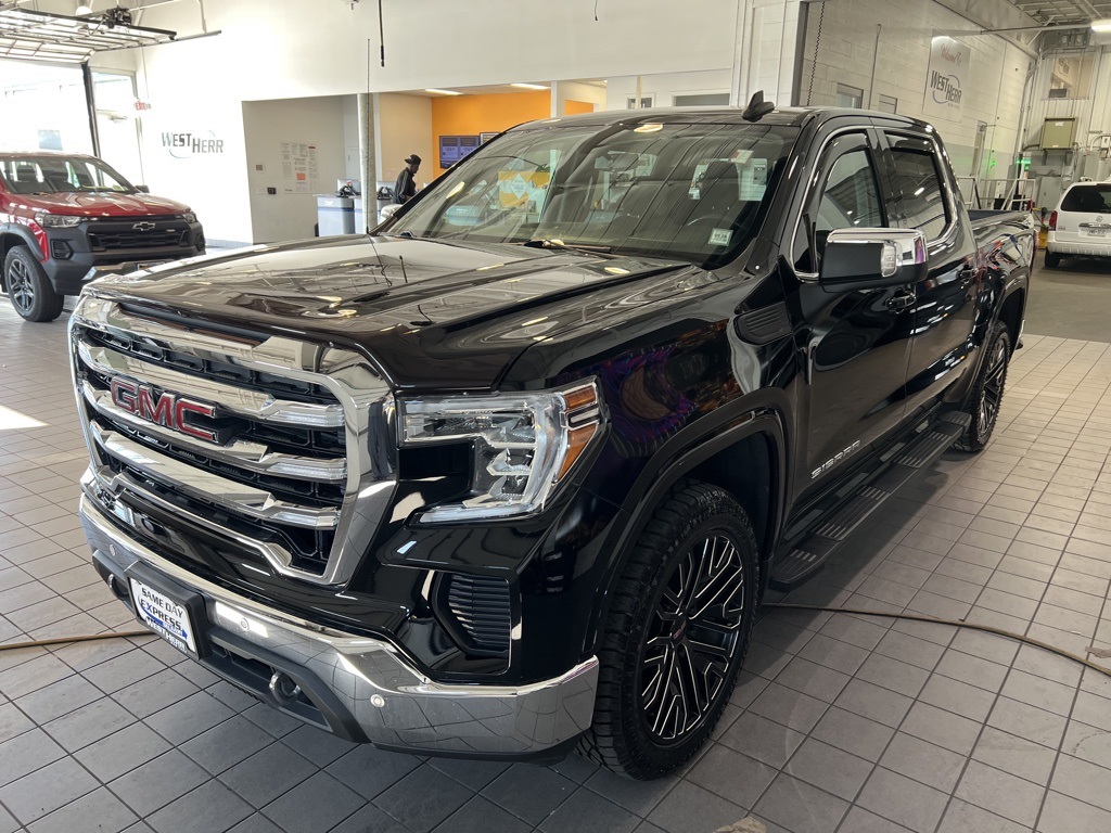 2019 Gmc Sierra 1500 SLE photo 2