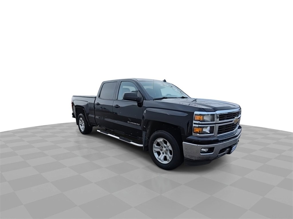 2014 Chevrolet Silverado 1500 LT photo 2