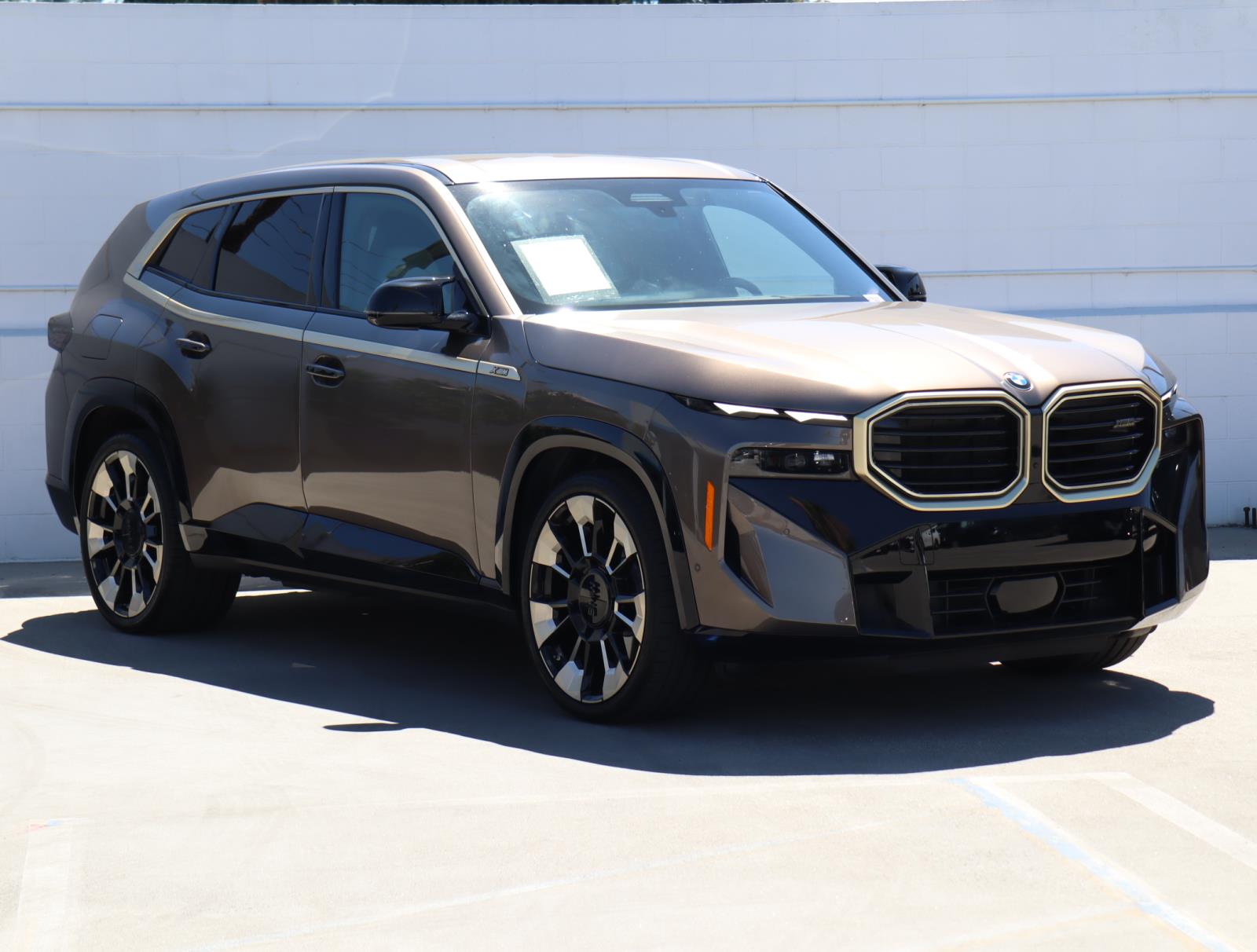 Pre-Owned 2024 BMW XM Sports Activity Vehicle All Wheel Drive