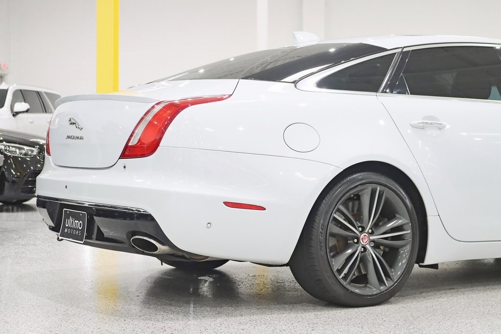 2019 Jaguar XJ XJL Supercharged photo 10