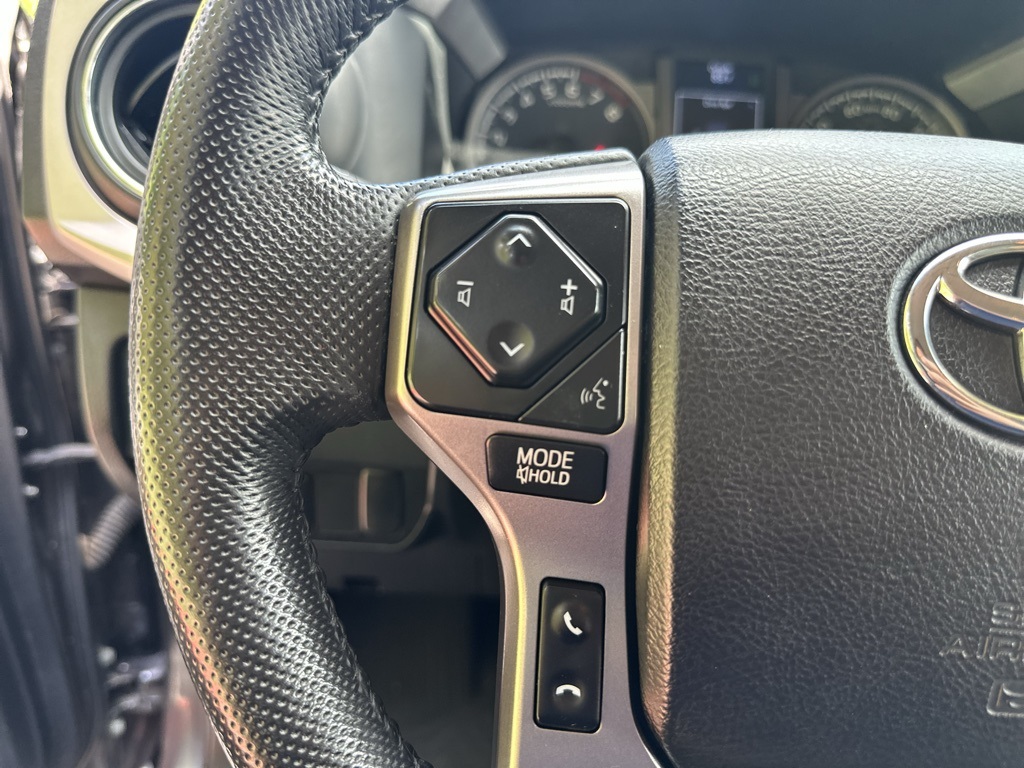 2023 Toyota Tacoma SR5 photo 14