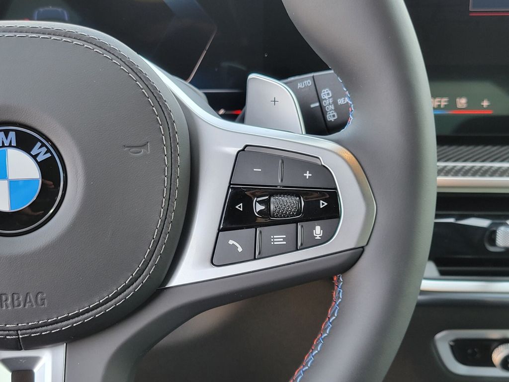 2026 Bmw X7 M60i photo 33