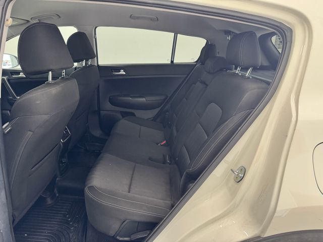 2020 Kia Sportage LX photo 18