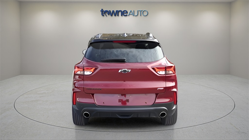 2023 Chevrolet Trailblazer RS photo 2