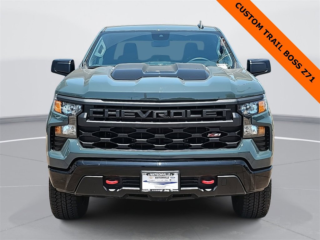2025 Chevrolet Silverado 1500 Custom Trail Boss photo 8