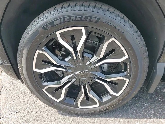 2024 Gmc Sierra EV Denali Edition 1 photo 7