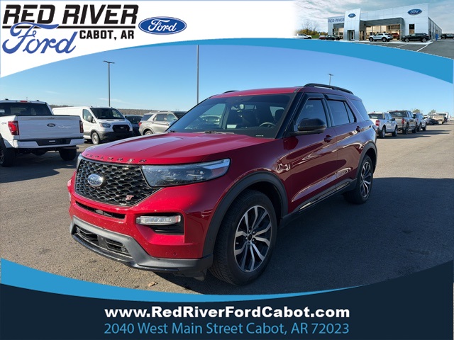 2021 Ford Explorer ST's photo