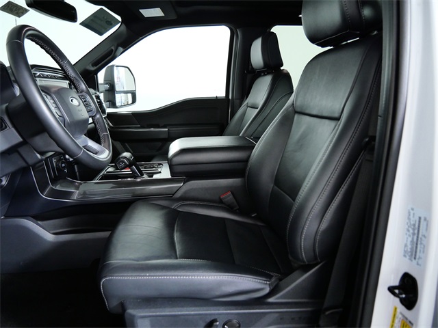2023 Ford F-150 XLT photo 16
