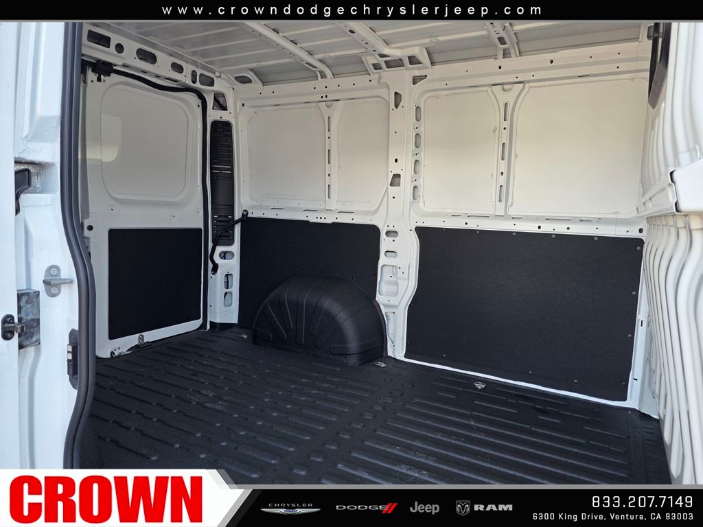 2025 Ram ProMaster 1500 photo 9
