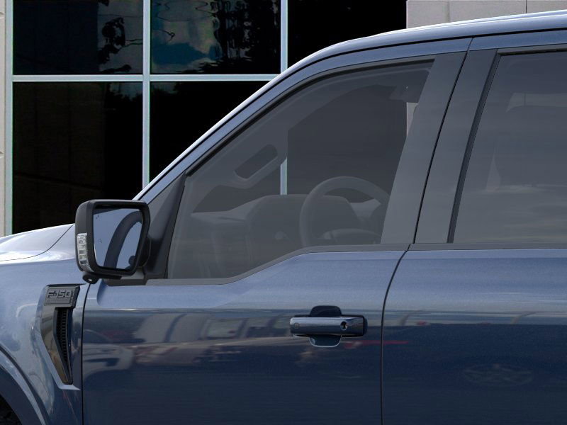 2025 Ford F-150 XLT photo 16