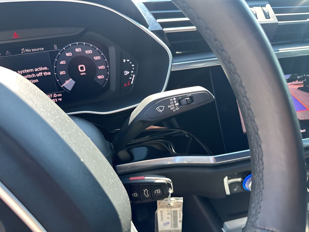 2022 Audi Q3 S line Premium 45 TFSI photo 31