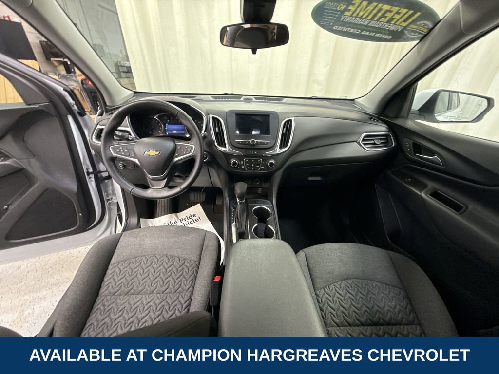 2022 Chevrolet Equinox LT photo 21