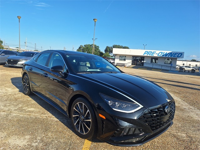 2023 Hyundai Sonata Limited photo 7