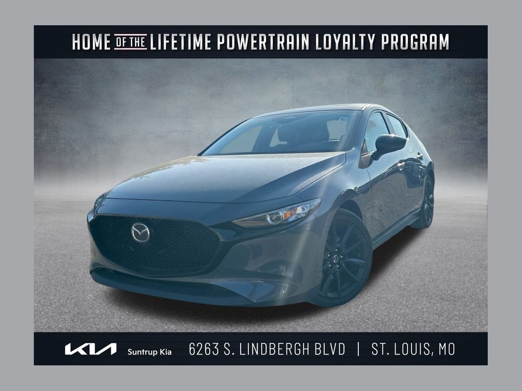 2024 Mazda Mazda3 Carbon Edition's photo