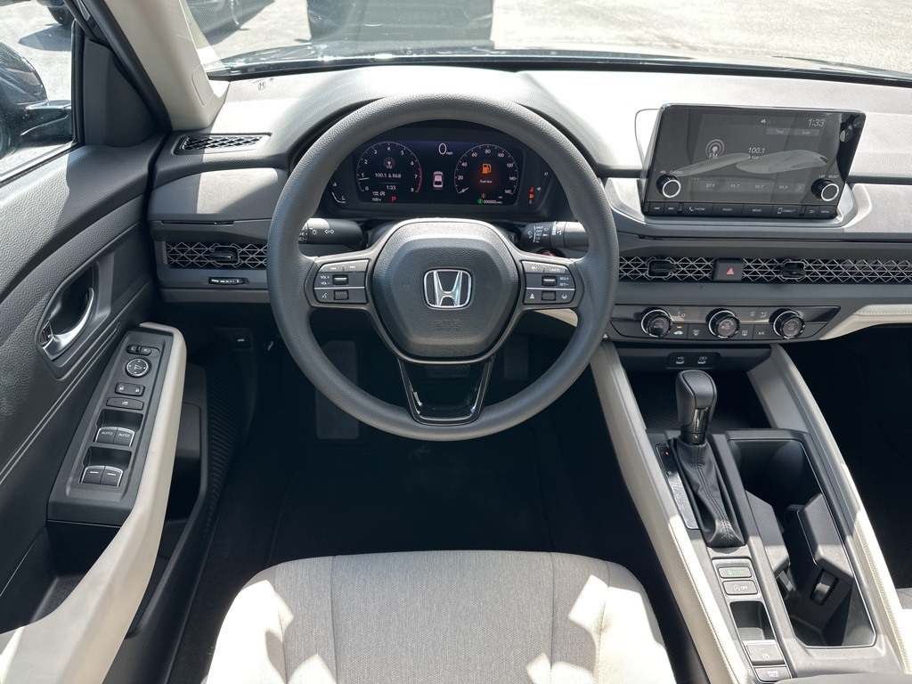 2025 Honda Accord LX photo 17