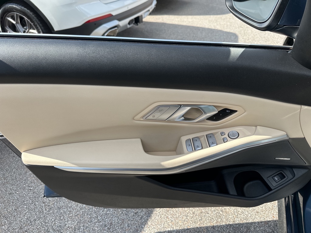 2025 Bmw 330i xDrive photo 8